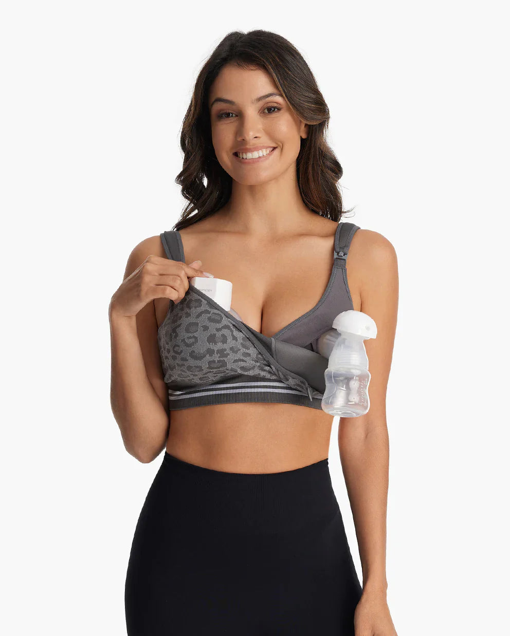 DEX - 4-in-1 Hands Free Seamless Stretch Fabric Pumping Bra