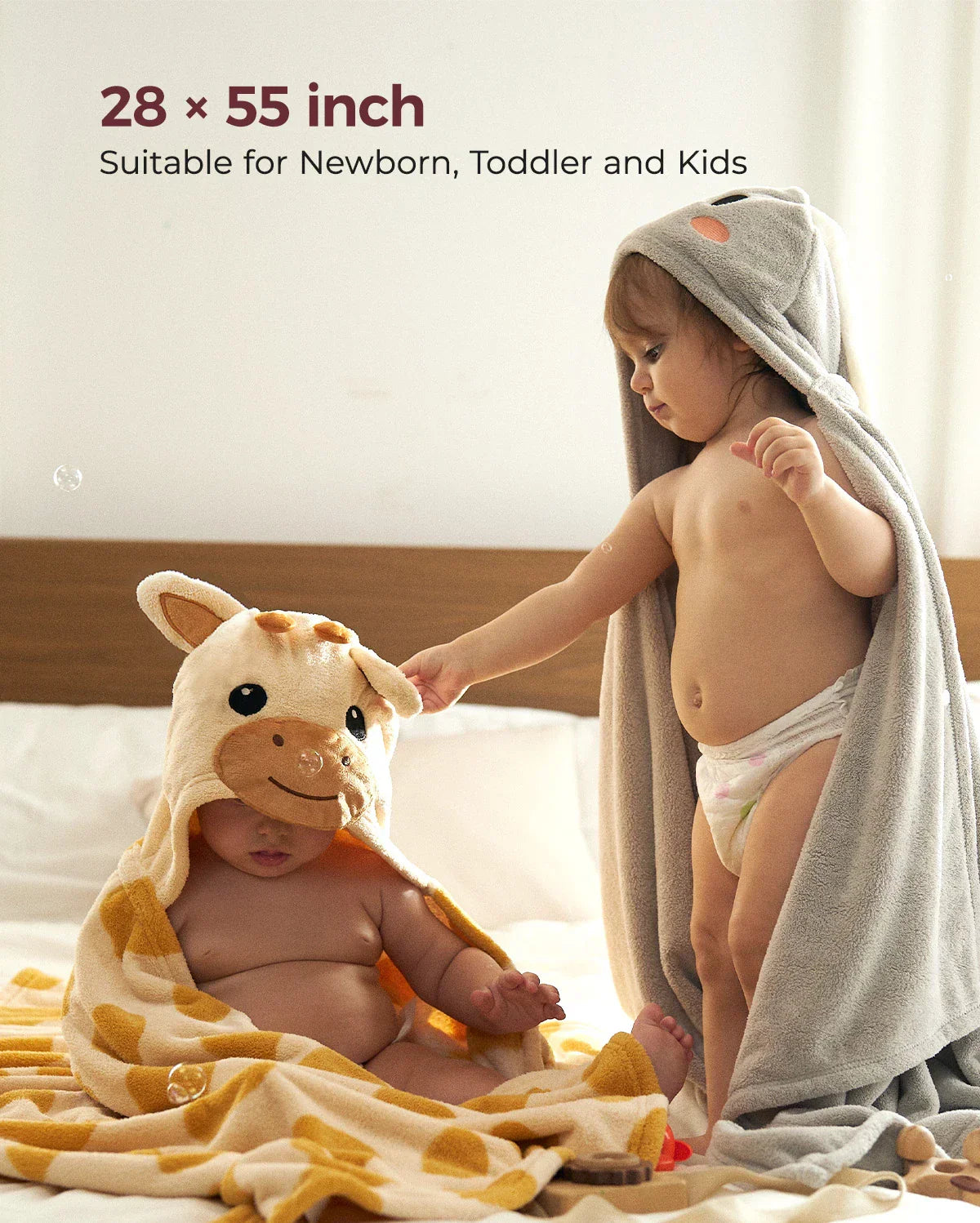 Momcozy Coral Fleece Hooded Baby Towel - Giraffe and Rabbit